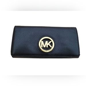 Michael Kors Fulton Black Leather Wallet-EUC